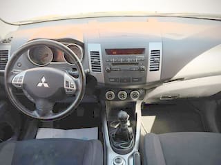 Ver la foto 8 de 10 del Mitsubishi Outlander